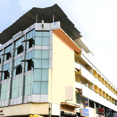 สปอต ออน 65523 Tkt ทัวริสต์โฮม Hotel Kannur ภายนอก รูปภาพ